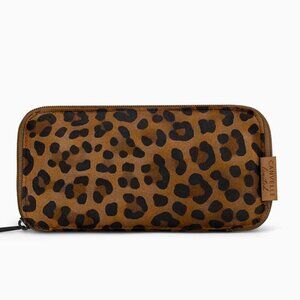 CANVELLE NWT - Zip Around Wallet, Brown Leopard Print, new with tags, new in bag